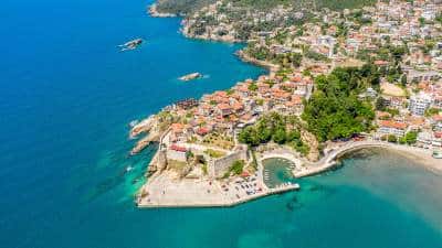 How to get from Tirana to Ulcinj? Bus, Taxi, Car rental